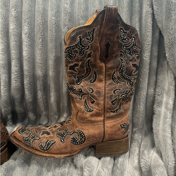 Woman’s Brown and Black Sequins Cowboy Boots Size 10M - Picture 4 of 9